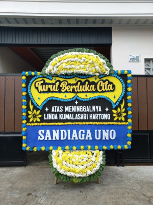 Papan Bunga Duka di Kamurang